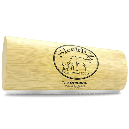 SleekEZ™ Deshedding Dog Brush – Gentle Grooming Tool for Short & Long Hair, Removes Loose Fur Without Pain🎀